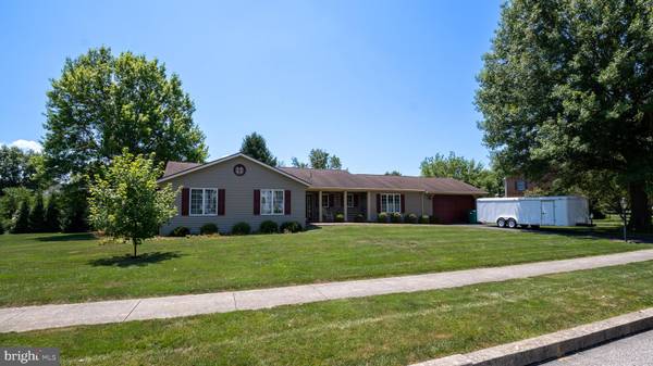 Boiling Springs, PA 17007,14 LAUREL OAK DR