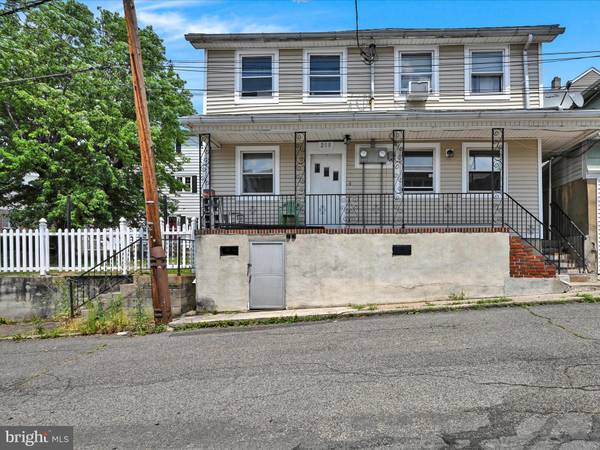 210 PINE ST, Minersville, PA 17954