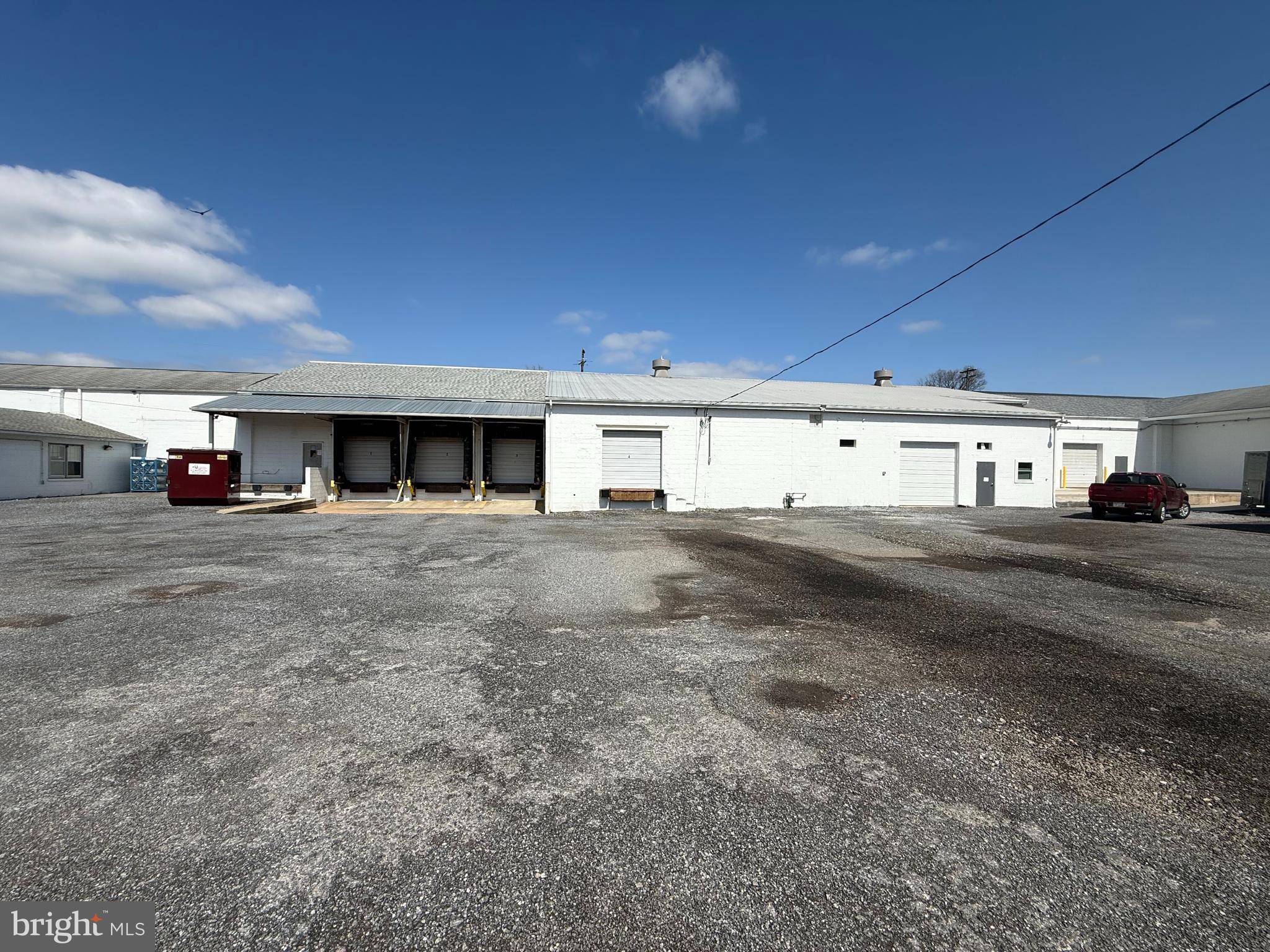 Toughkenamon, PA 19374,175 WILLOW ST