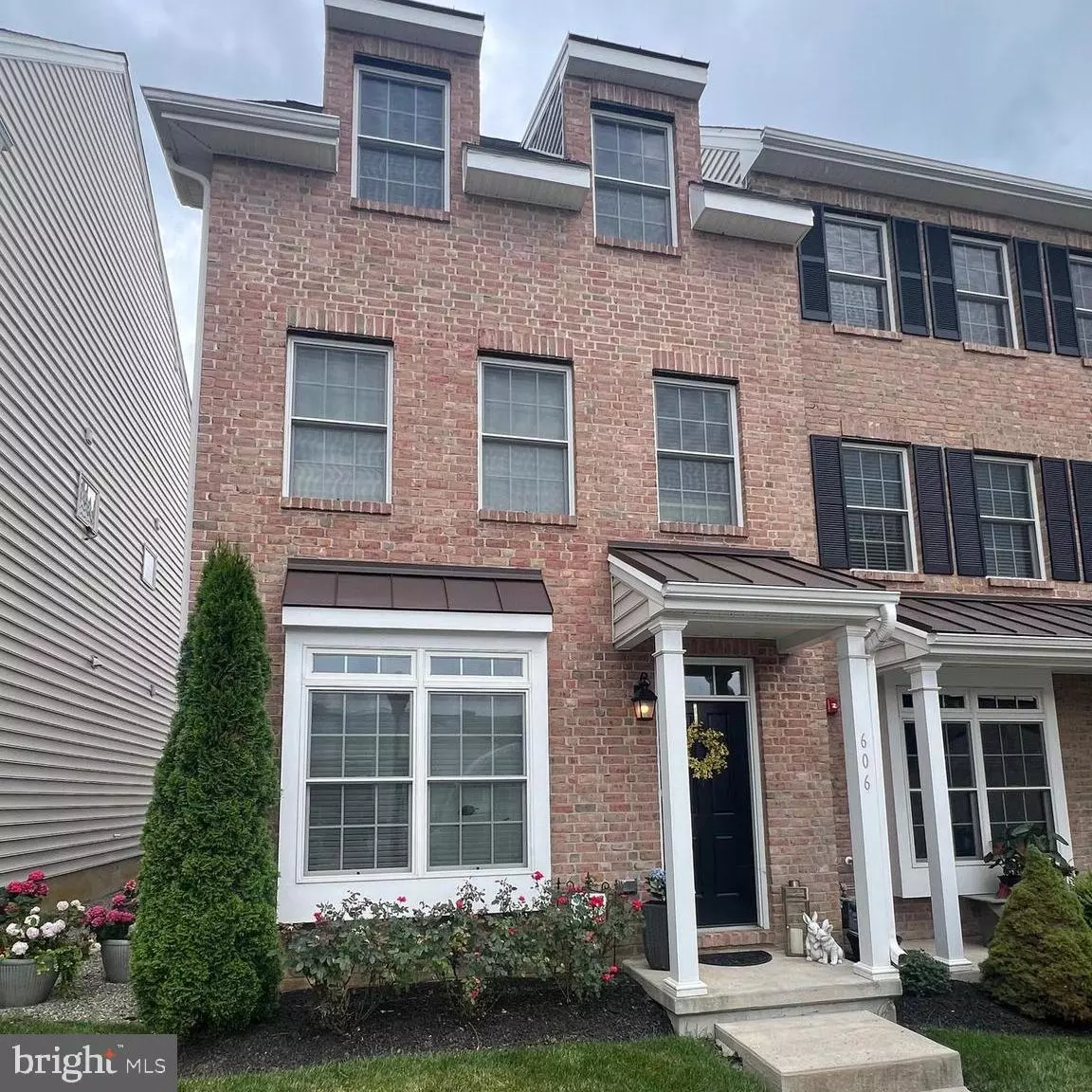 Kennett Square, PA 19348,606 D ST