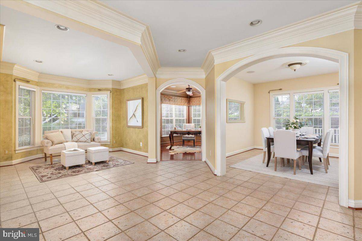 Berryville, VA 22611,318 E FAIRFAX ST