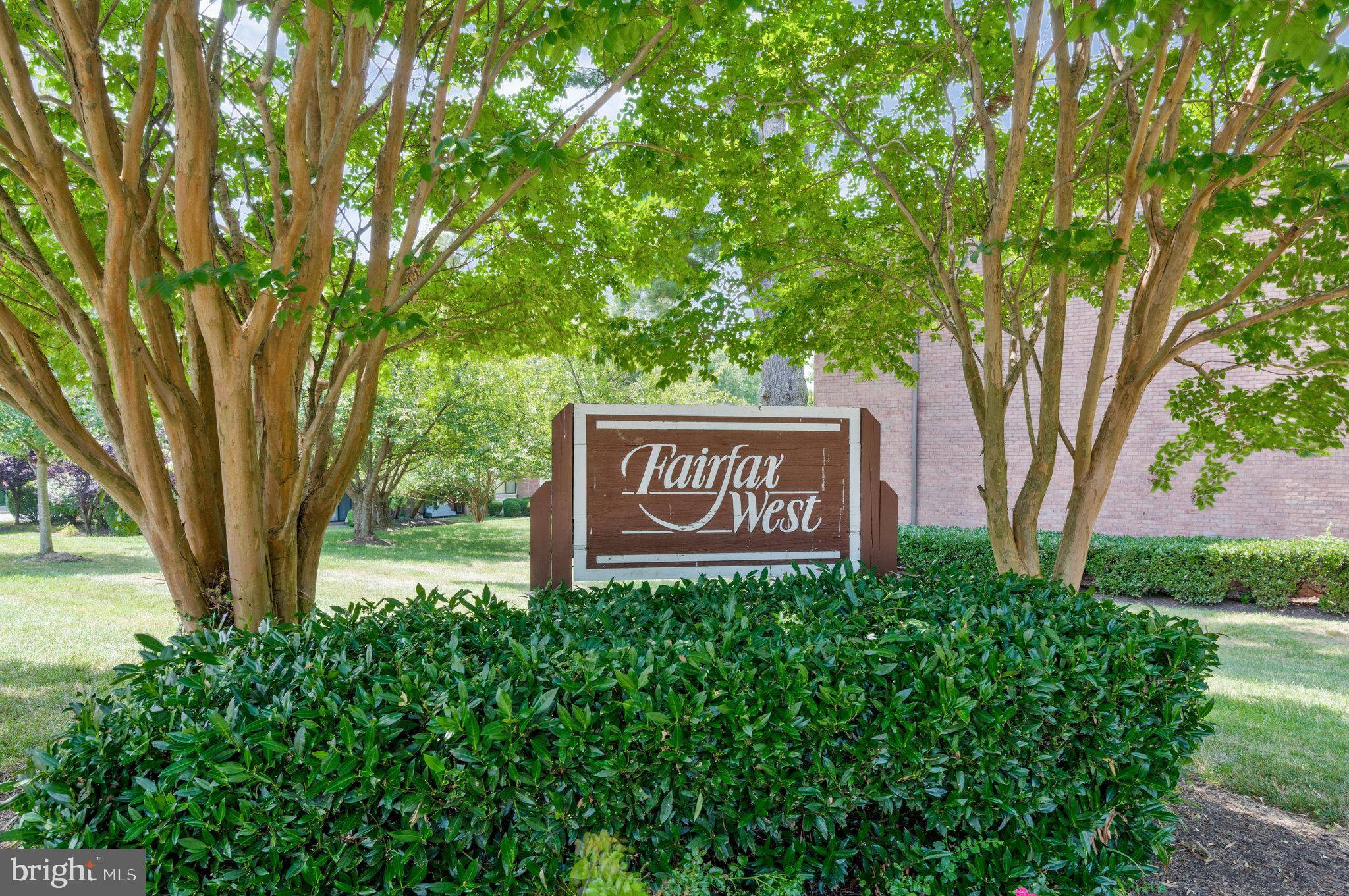 Fairfax, VA 22030,10725 WEST DR #303