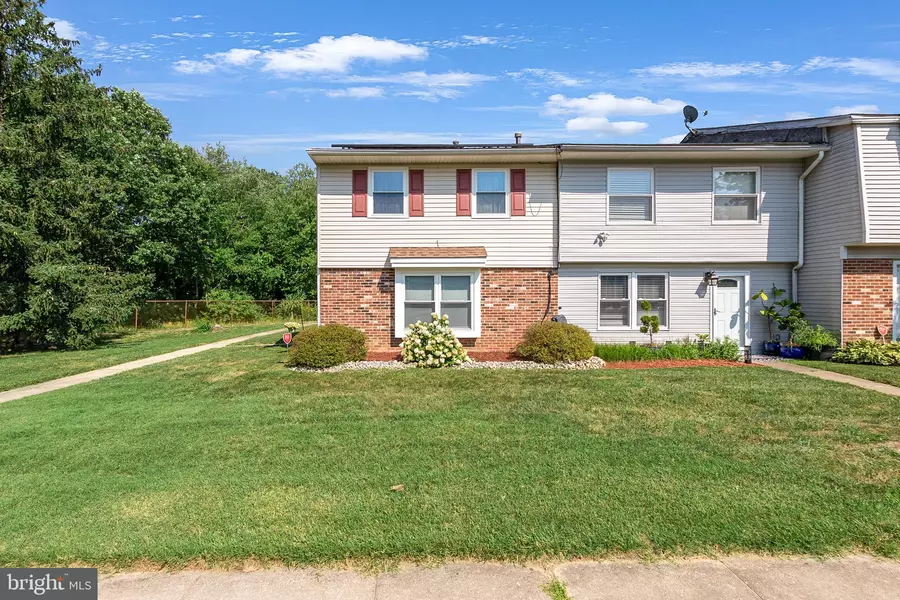 32 VERNON CT, Sicklerville, NJ 08081