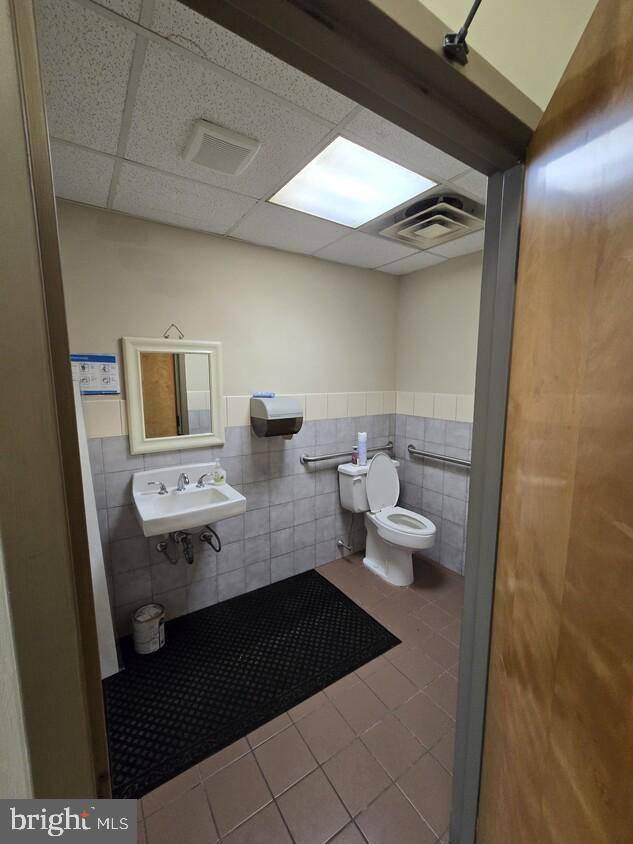 Westville, NJ 08093,1150 DELSEA DR