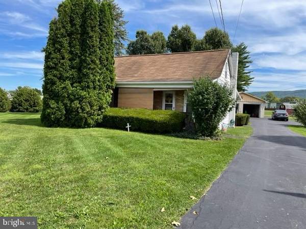 4683 OLD US-322, Reedsville, PA 17084