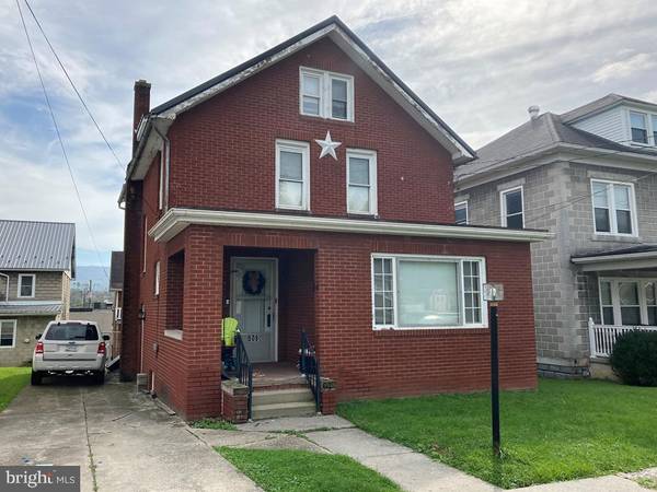 508 W 5TH ST, Lewistown, PA 17044