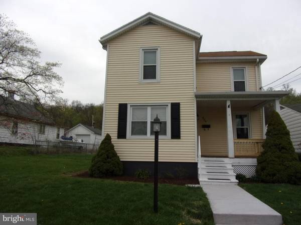 609 W 5TH ST, Lewistown, PA 17044