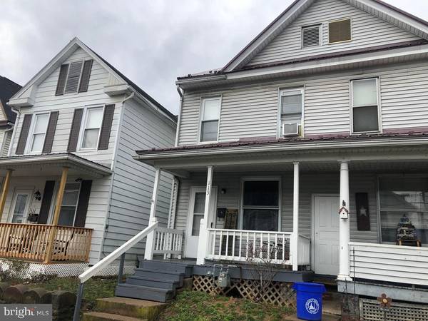 113 PANNEBAKER AVE, Lewistown, PA 17044