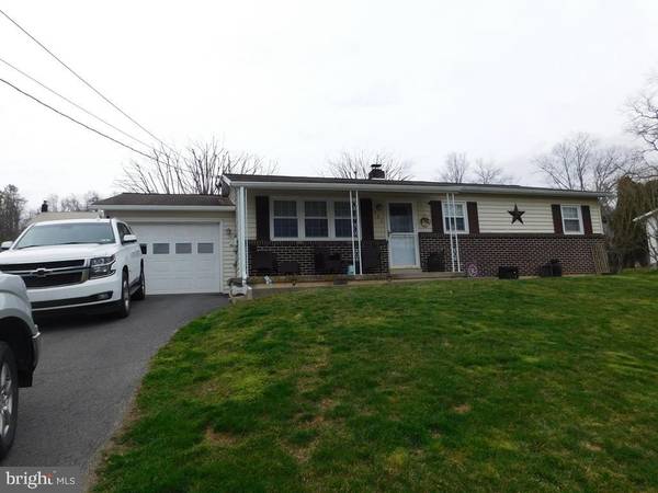 721 PRINCETON ST, Lewistown, PA 17044