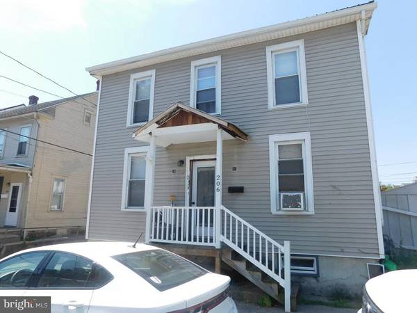 206 S SPRUCE ST, Lewistown, PA 17044