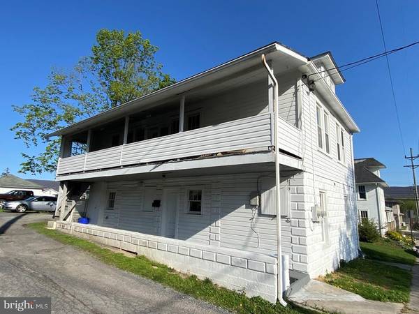 105 ROSEWOOD AVE, Lewistown, PA 17044