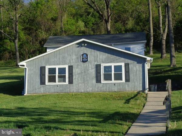 723 HARVARD ST, Lewistown, PA 17044