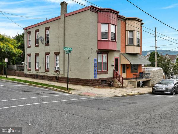 West Reading, PA 19611,215 CHESTNUT ST