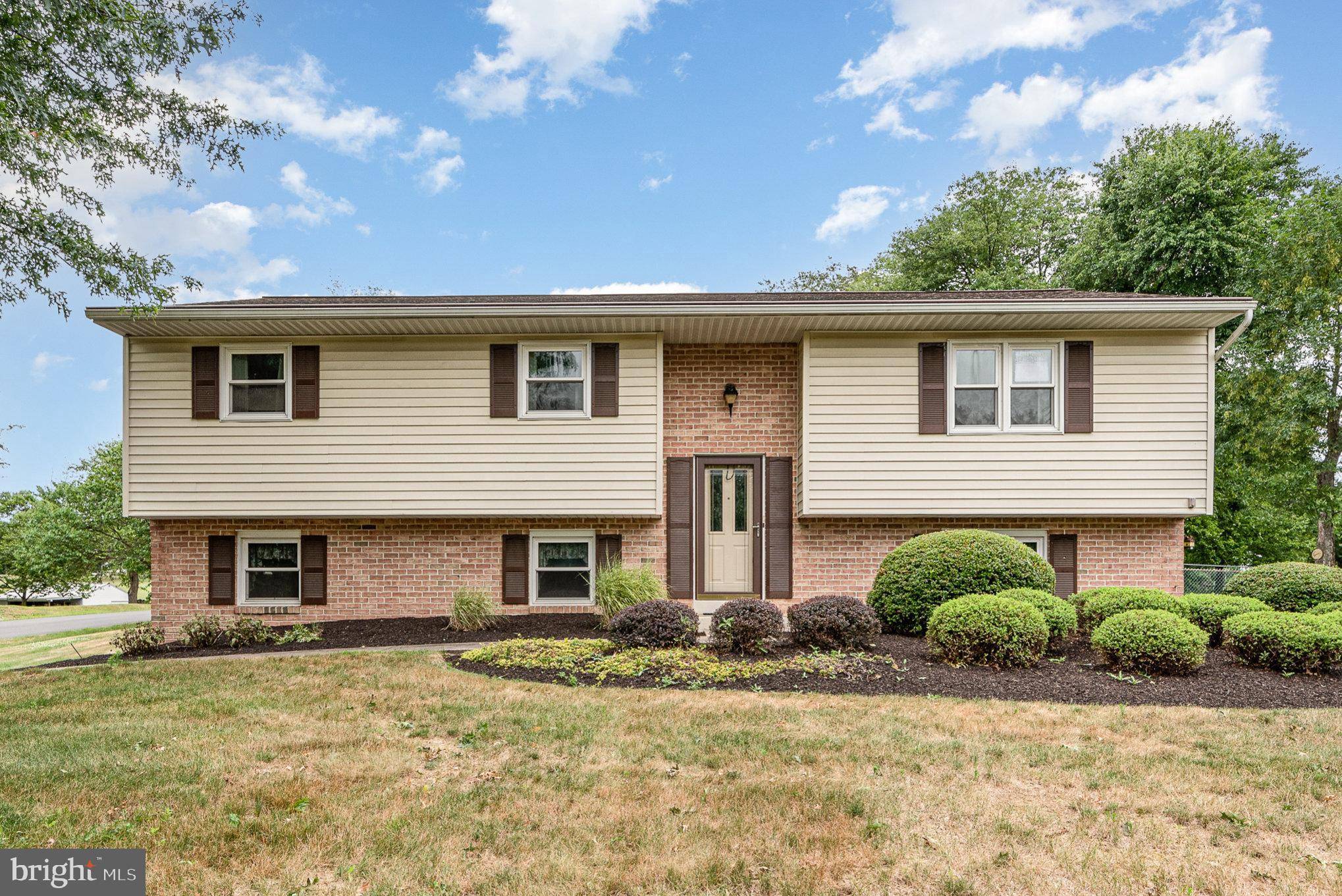 Hummelstown, PA 17036,19 MONDALE CIR