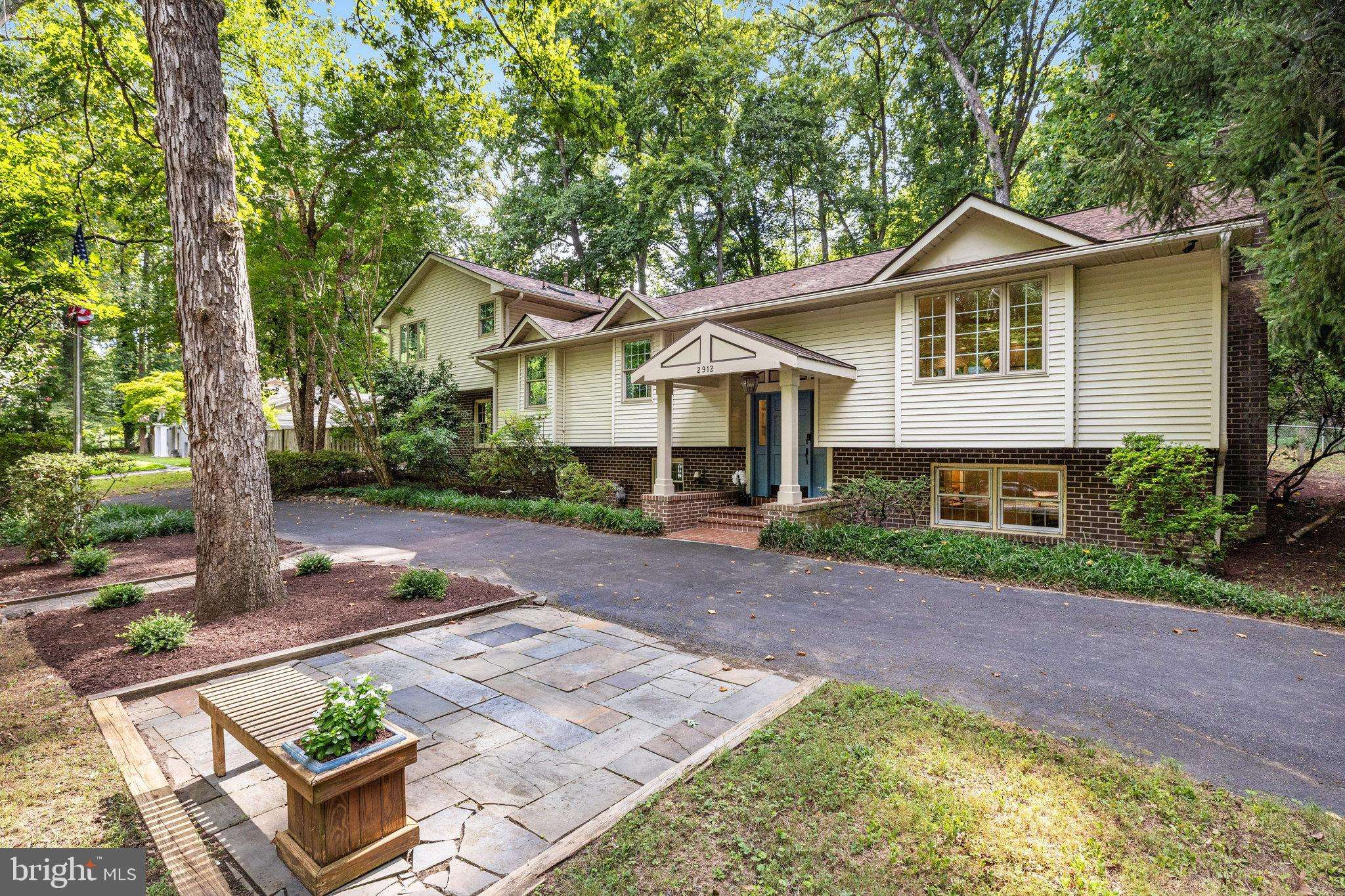 Fairfax, VA 22031,2912 GLENVALE DR