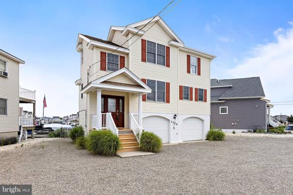 1350 MILL CREEK RD,  Manahawkin,  NJ 08050