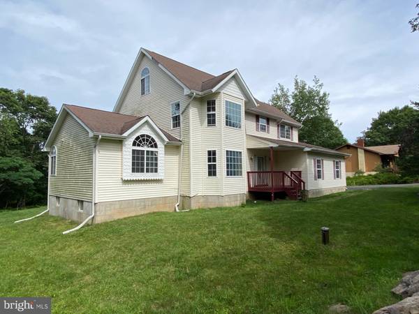 Albrightsville, PA 18210,518 SCENIC DR