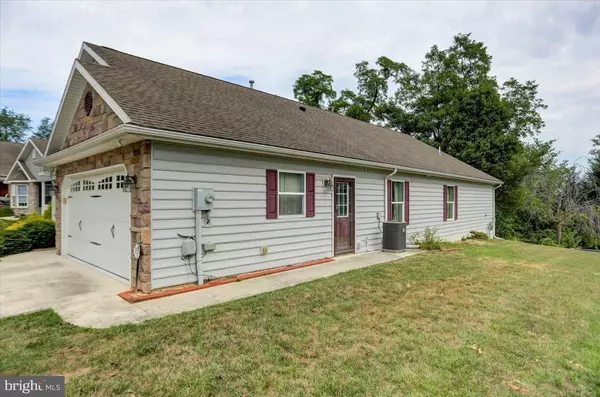 Shippensburg, PA 17257,46 LANTERN LN