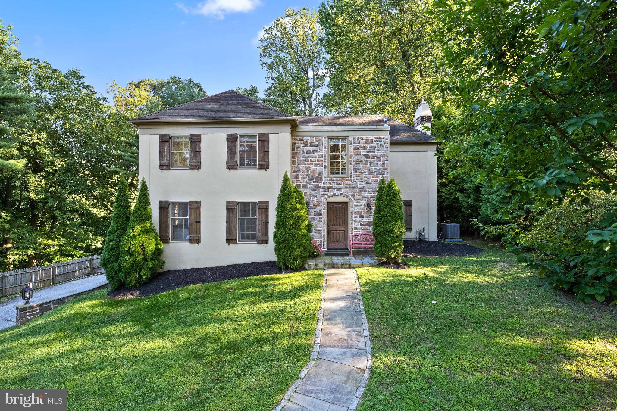 Bryn Mawr, PA 19010,431 CAVERSHAM RD