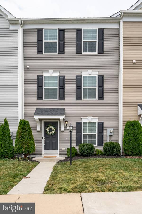 Martinsburg, WV 25405,44 CHILLINGHAM CT