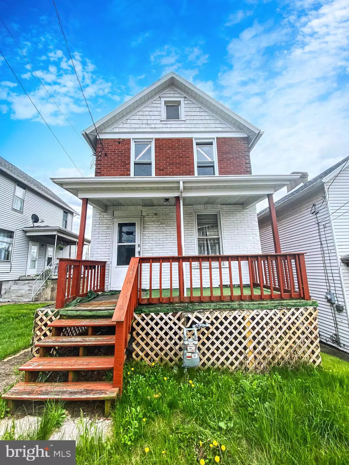 Donora, PA 15033,505 MCCREA AVE