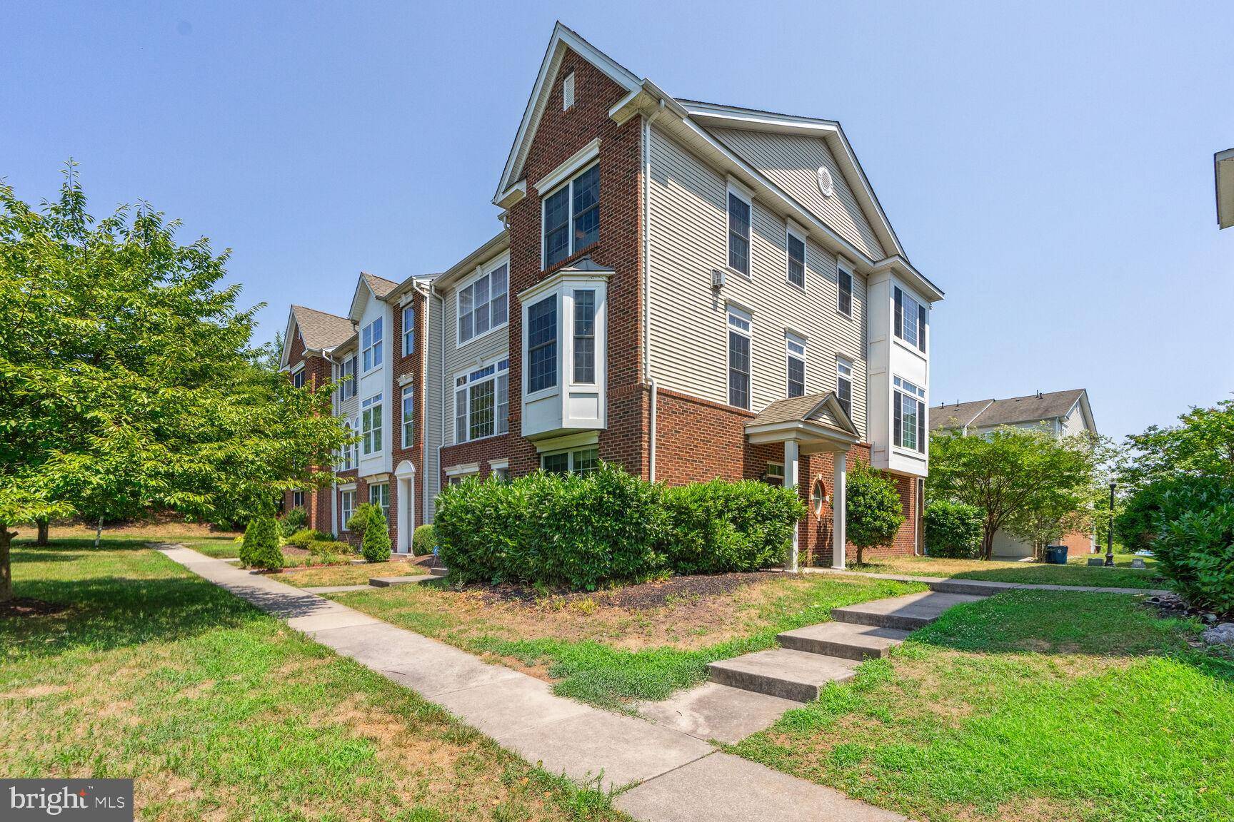 25109 OVERLORD TER, Chantilly, VA 20152