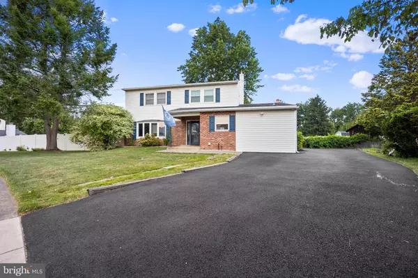 Langhorne, PA 19047,857 CLAY AVE