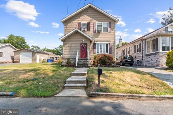 2 ROOSEVELT AVE, Bordentown, NJ 08620