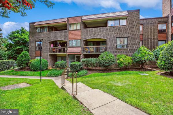 Gaithersburg, MD 20879,425 CHRISTOPHER AVE #39