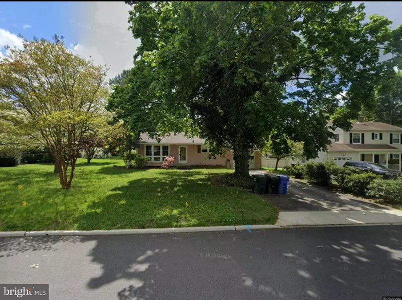 209 WARREN AVE, Sewell, NJ 08080