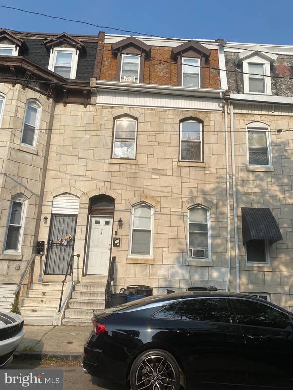 812 N PRESTON ST, Philadelphia, PA 19104