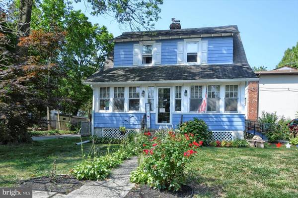 1012 PROSPECT AVE, Prospect Park, PA 19076