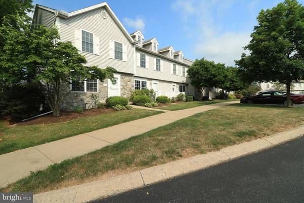 State College, PA 16801,214 BIRCHTREE CT