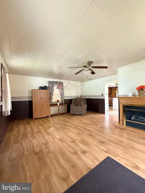 Osceola Mills, PA 16666,307 PRUNER ST