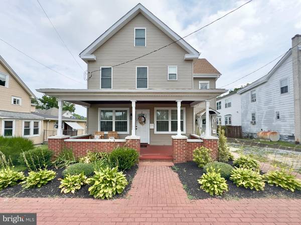 220-222 S MAIN ST, Williamstown, NJ 08094