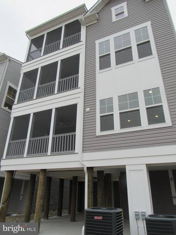 Rehoboth Beach, DE 19971,20394 BLUE POINT DR #2