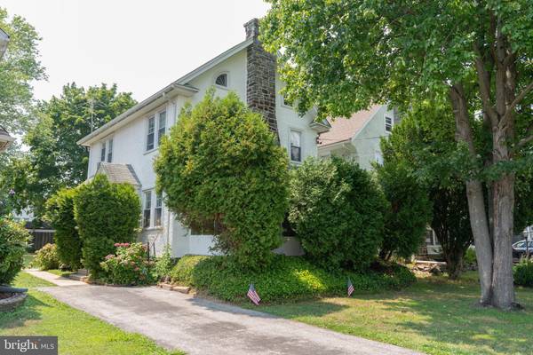 130 SHELBOURNE RD, Havertown, PA 19083