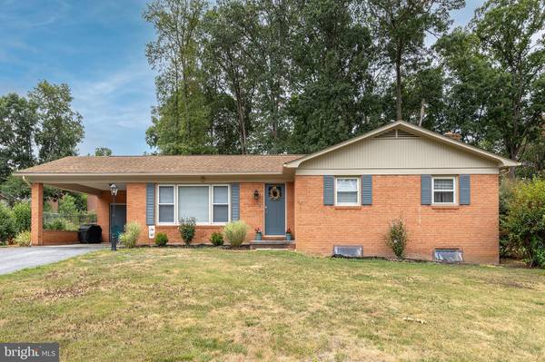 106 BUCHANNAN DR, Stephens City, VA 22655