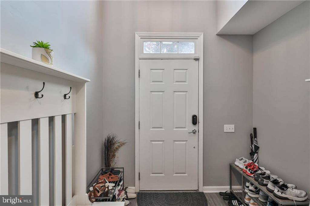 Breinigsville, PA 18031,8550 GATEWAY RD