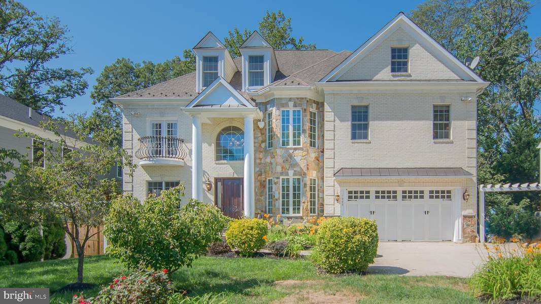 1906 DALMATION DR, Mclean, VA 22101