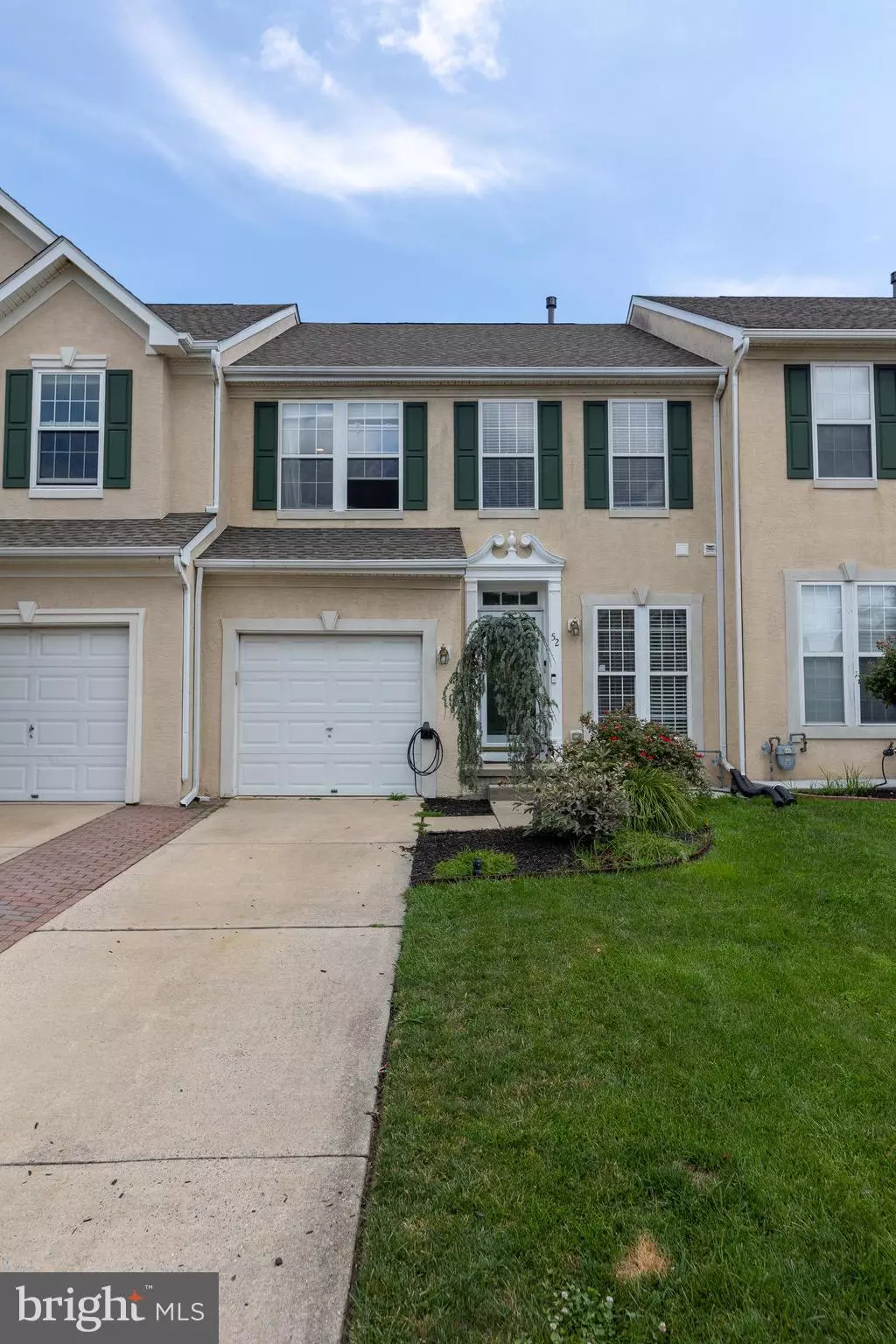 Cherry Hill, NJ 08003,52 BRIDLE CT