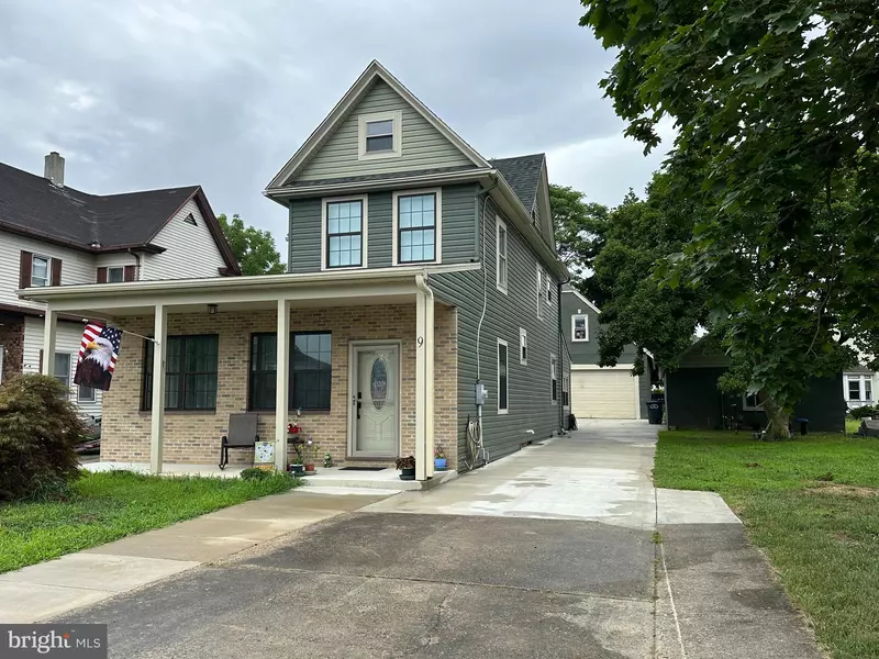 9 SOUTHEAST BLVD, Newfield, NJ 08344