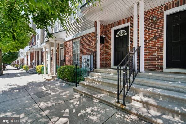 3105 W THOMPSON ST, Philadelphia, PA 19121