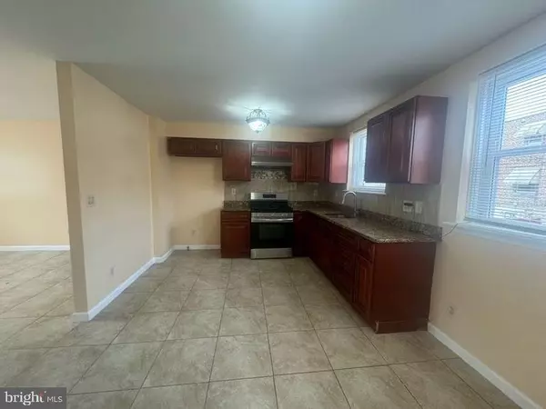 4230 BENNINGTON ST Philadelphia, PA 19124