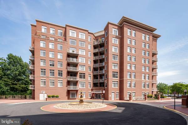 4480 MARKET COMMONS DR #510,  Fairfax,  VA 22033