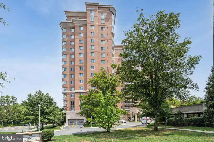 3101 N HAMPTON DR #1312, Alexandria, VA 22302