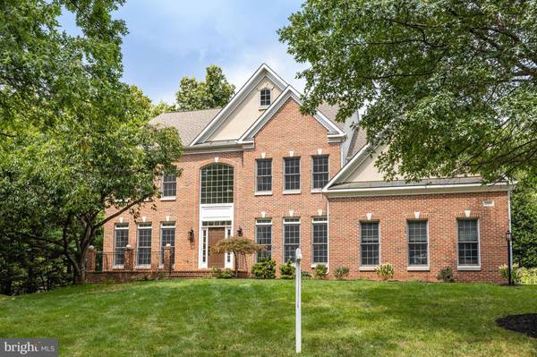 12654 ROSE CREST CT, Fairfax, VA 22033