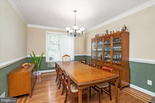 East Windsor, NJ 08520,27 COMPTON DR