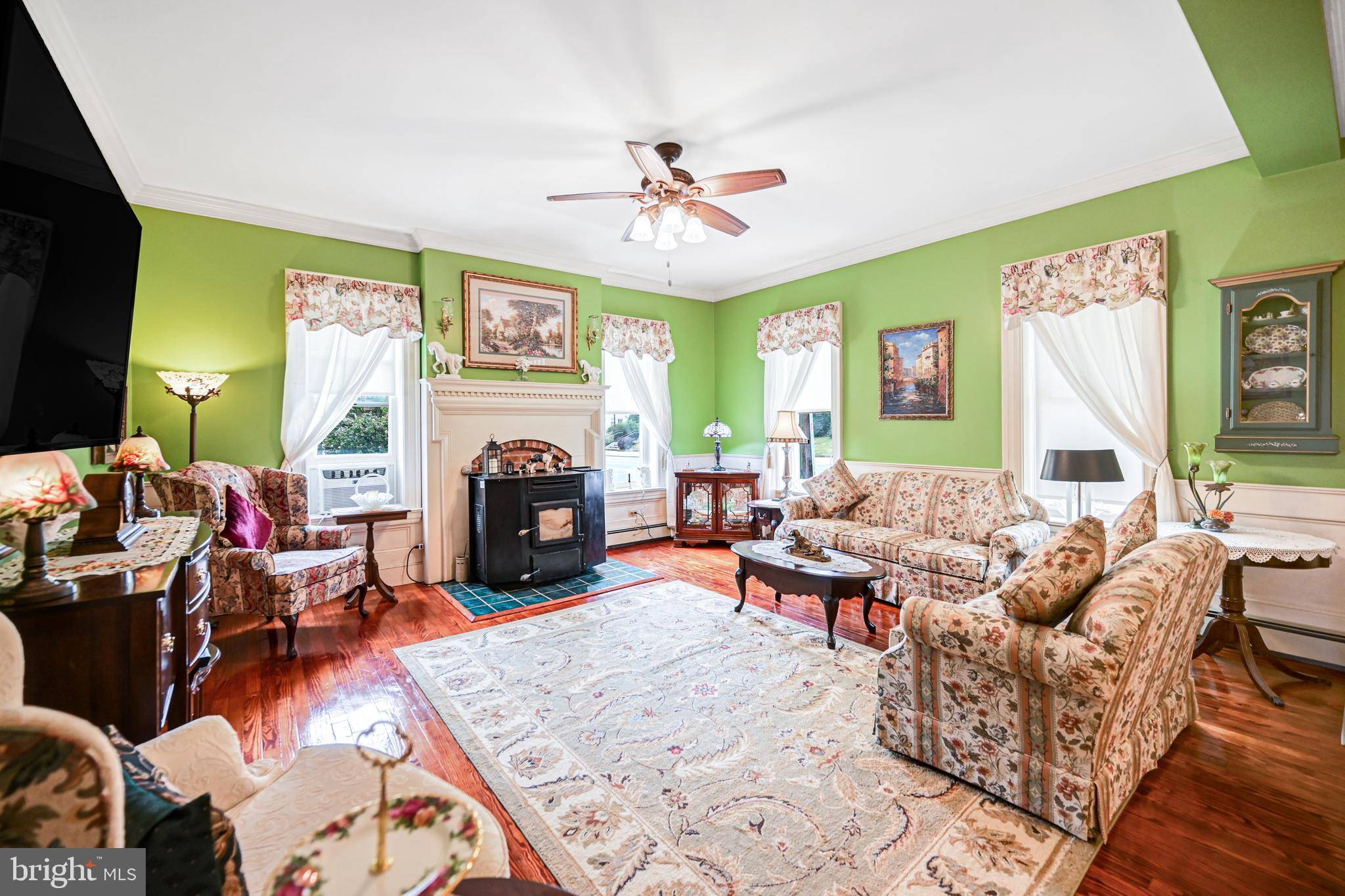 Littlestown, PA 17340,60 E KING ST