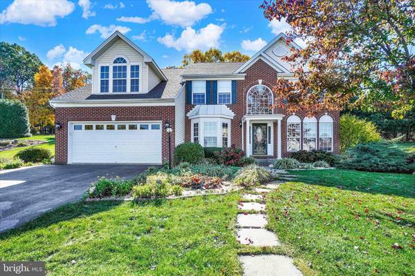 745 CLYDESDALE DR, York, PA 17402